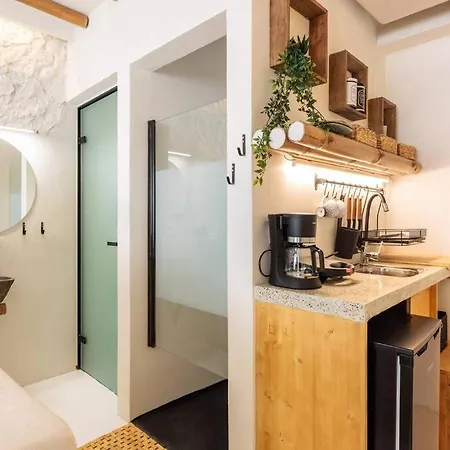 Stunning Room-citycenter-getaway 公寓 塞萨洛尼基